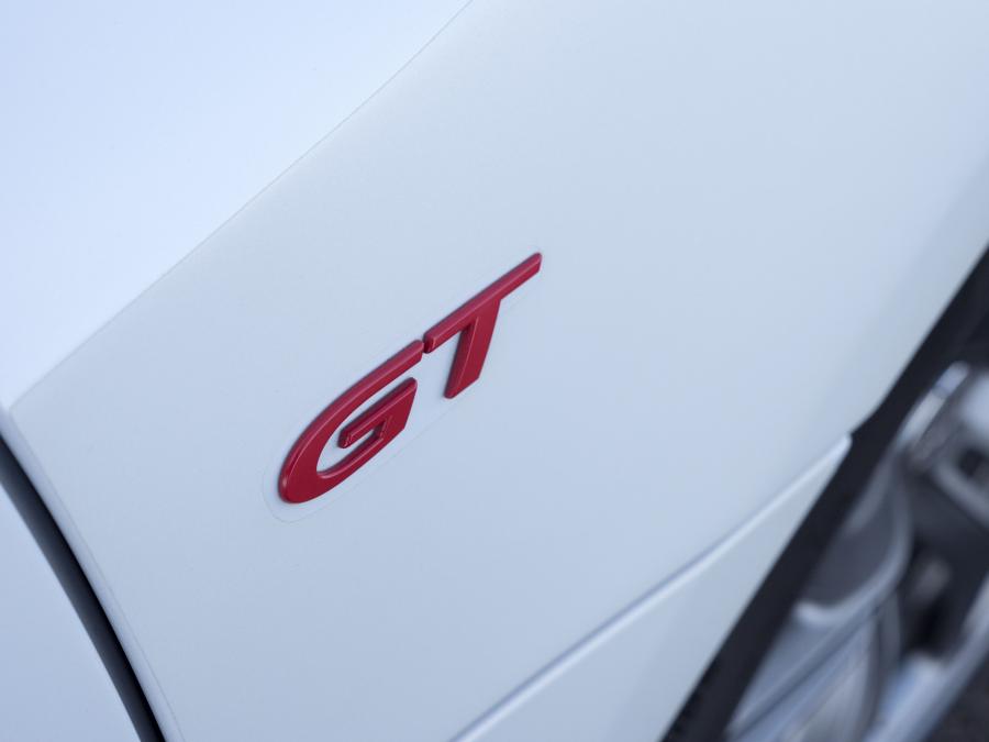 Логотип Audi R8 GT 2010 года  (UK) (фото 4 из 18)